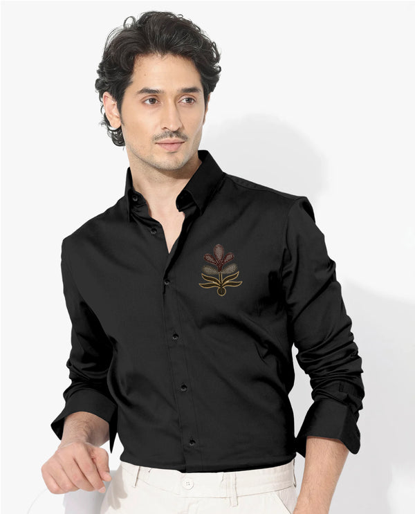 Menline Refined Motif Embroidered Shirt